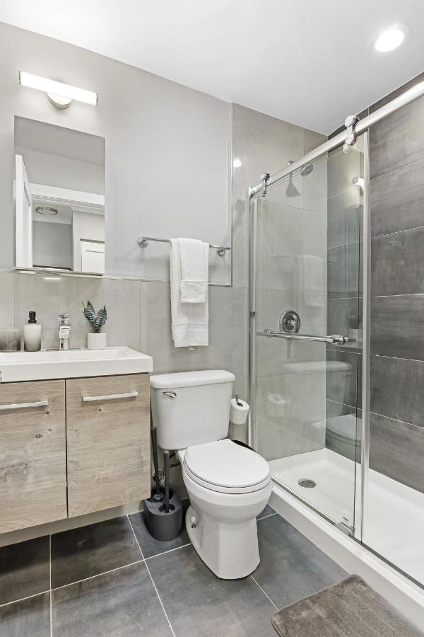 Sophisticated Studio Apartment With Modern Kitchen - Oakdale Od2 Rep Чикаго Экстерьер фото
