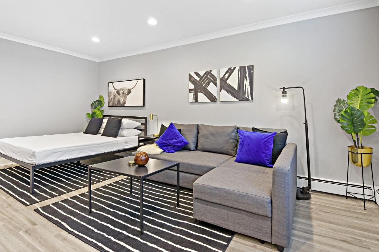 Sophisticated Studio Apartment With Modern Kitchen - Oakdale Od2 Rep Чикаго Экстерьер фото